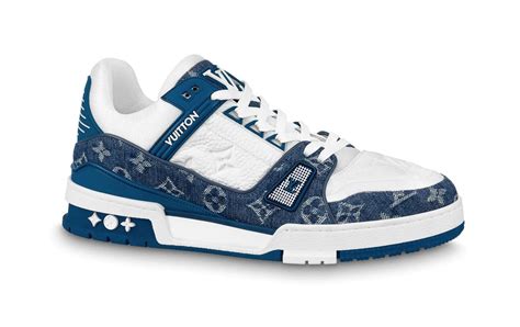 louis vuitton blue and white.